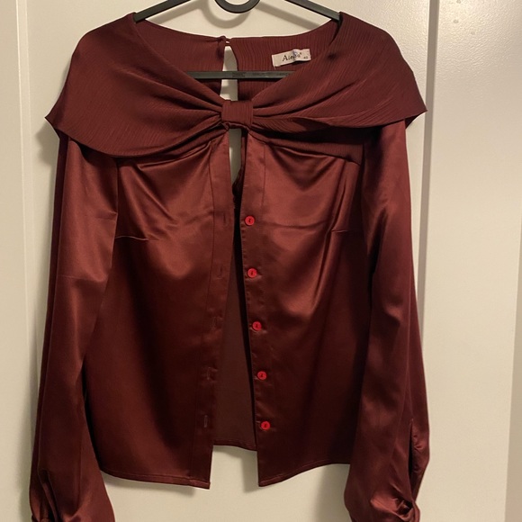 Cape Blouse - Picture 1 of 4